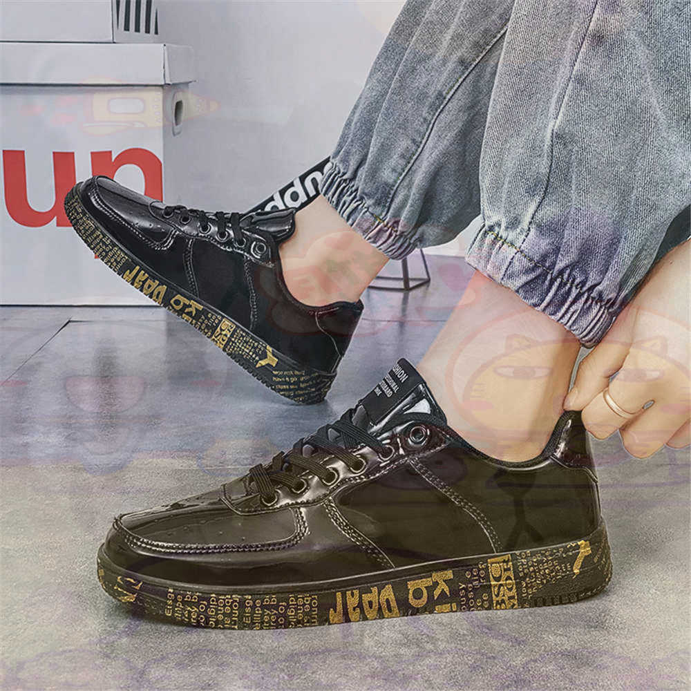 Round Foot Size 45 Sneakers Wh - Tech Guy Accessories ulasan dan harga